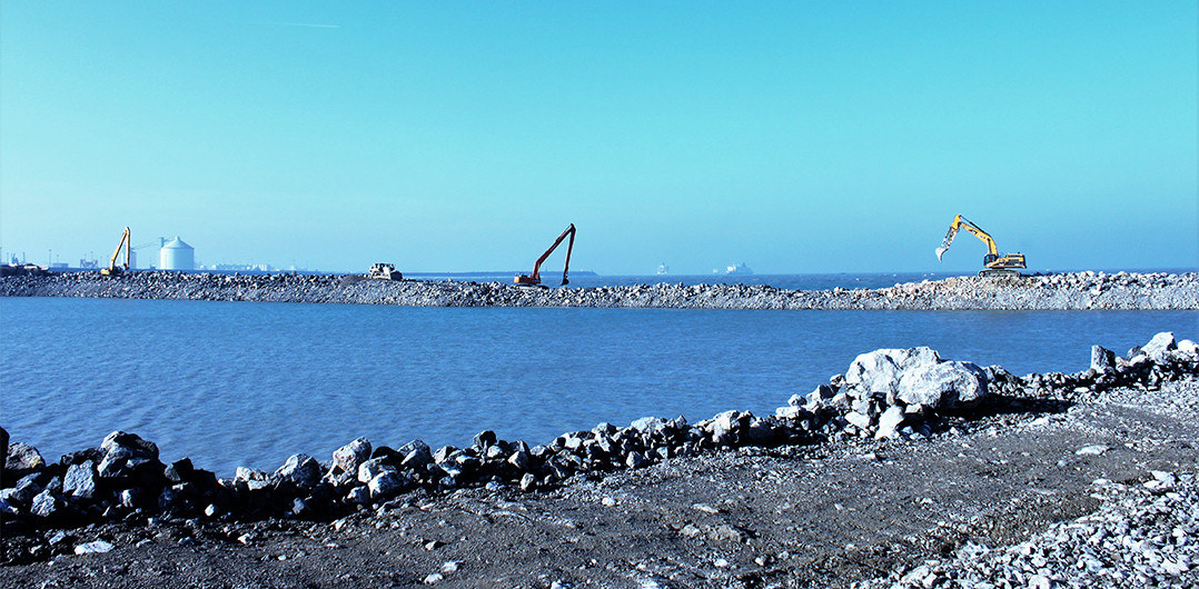 Works on the Eastern inner embankment