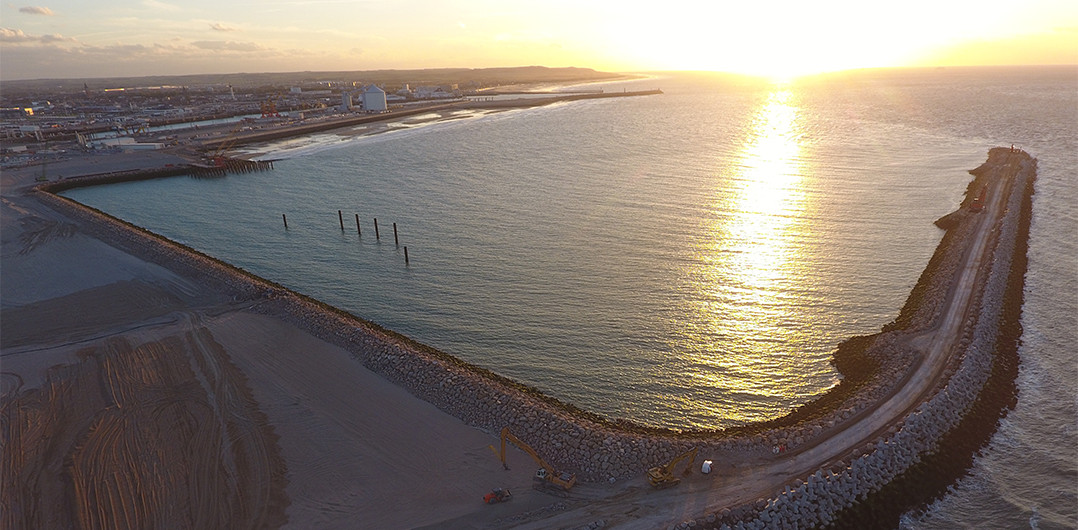 Coucher de soleil sur le chantier